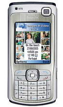 Nokia N70    -  4